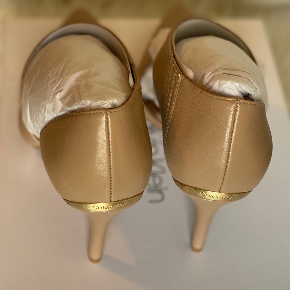 Calvin Klein heels - Picture 4 of 4